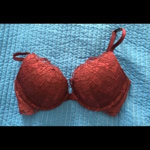 NWT victoria secret very sexy 32c push up